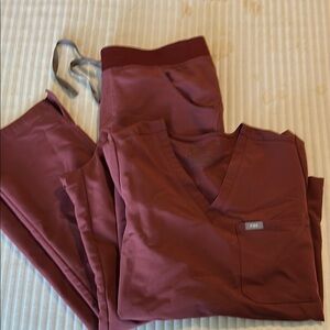 Figs Maroon V-Neck Scrub Top